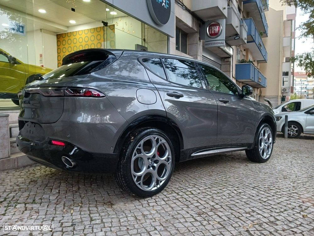 Alfa Romeo Tonale 1.3 Plug-In Hybrid Edizione Speciale e-AWD - 7