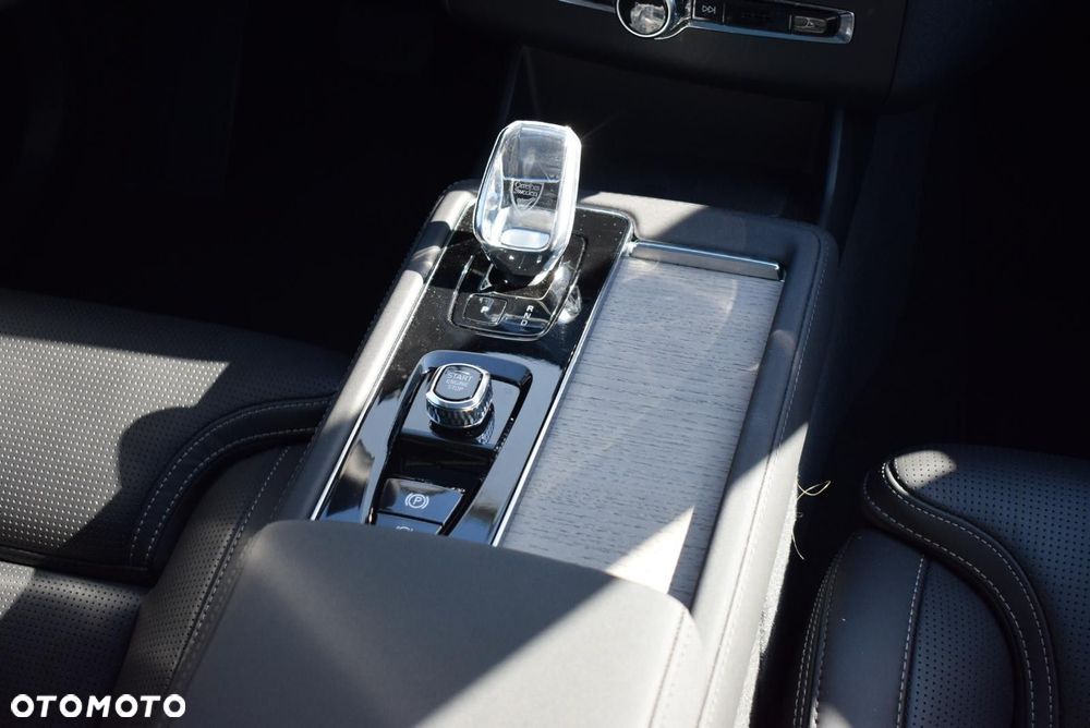 Volvo XC 90 - 18
