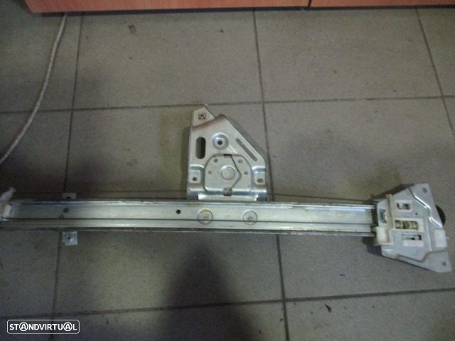 Elevador Sem Motor ELEVSM1631 MITSUBISHI PAJERO 2002 5P FE - 3