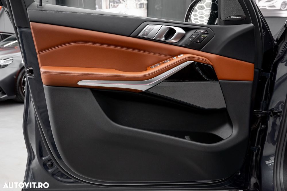 BMW X7 xDrive30d - 38