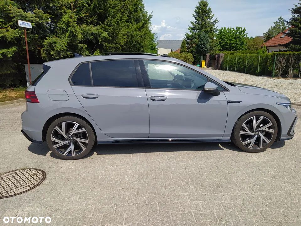 Volkswagen Golf - 34