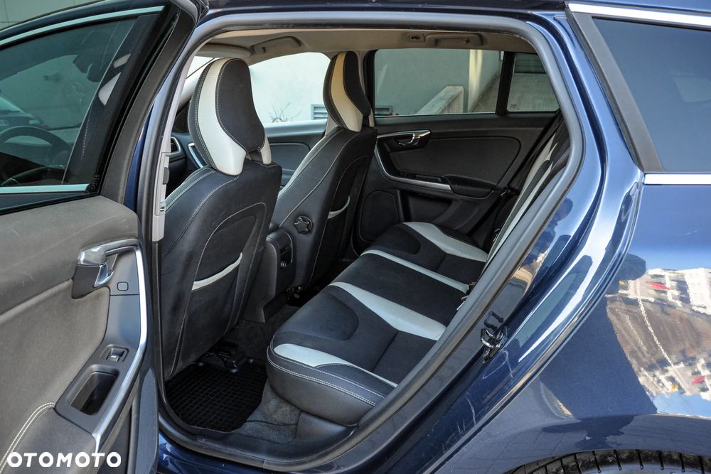 Volvo V60 - 8
