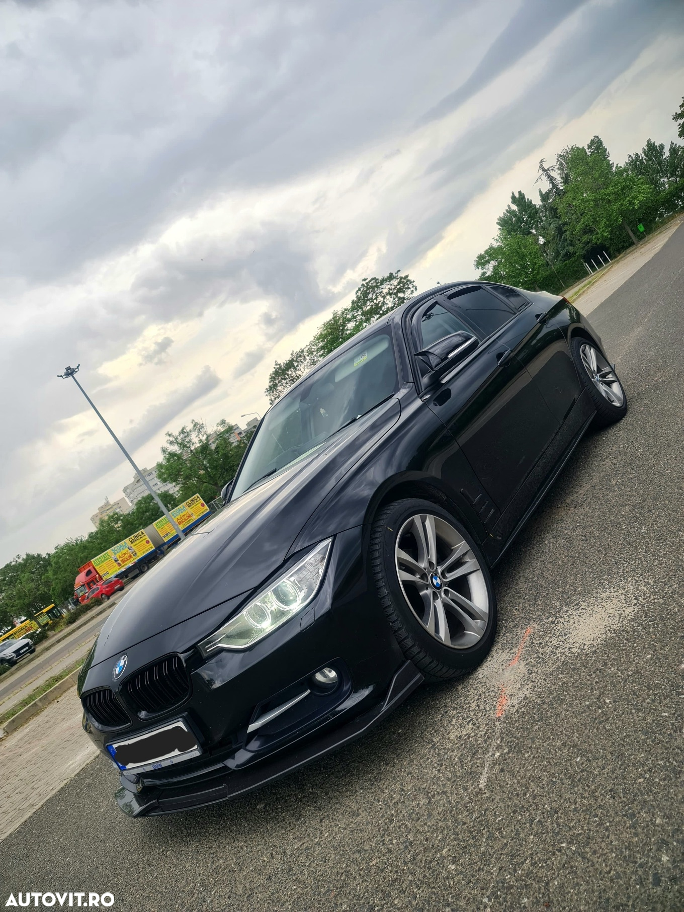 BMW Seria 3 320d - 21