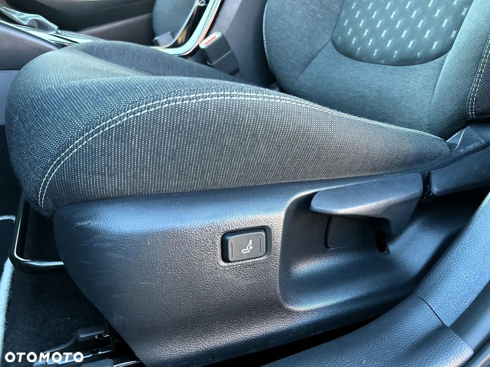 Toyota Corolla 1.8 Hybrid Style - 26