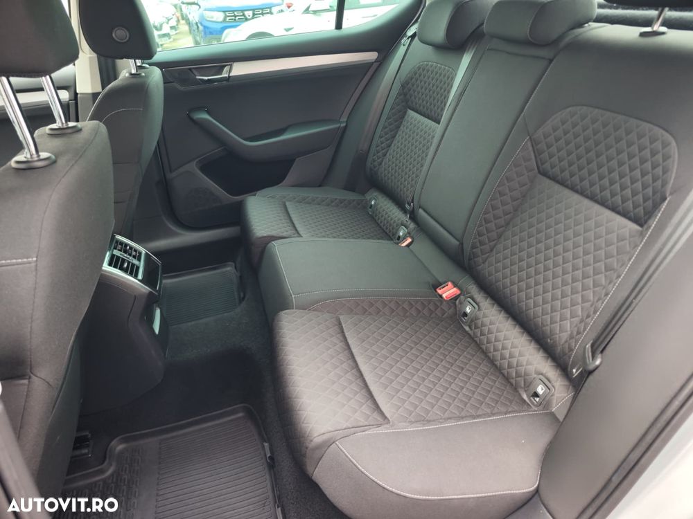 Skoda Superb 1.5 TSI DSG Ambition - 15