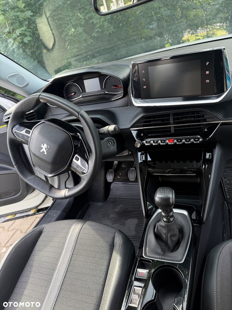 Peugeot 2008 1.2 PureTech Allure Pack S&S - 5