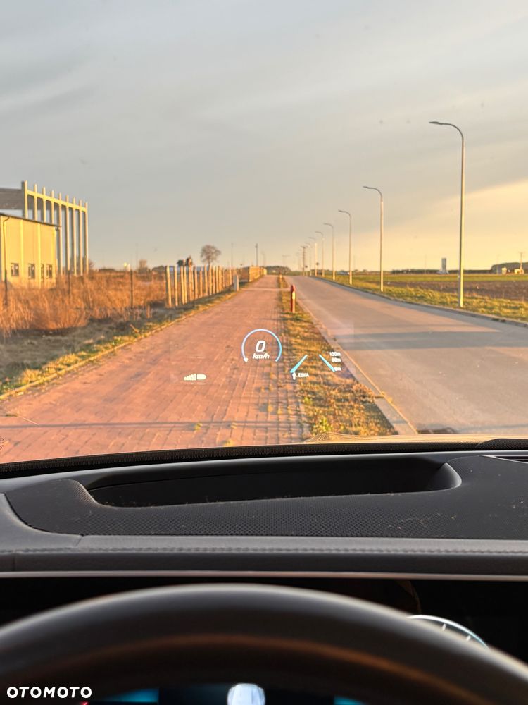 Mercedes-Benz GLE - 24