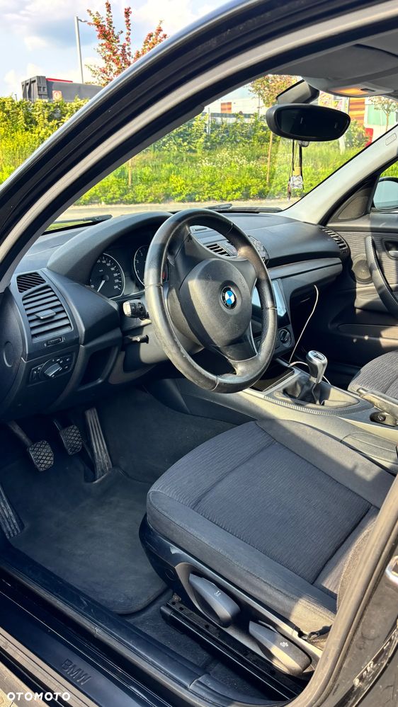 BMW Seria 1 116i - 6