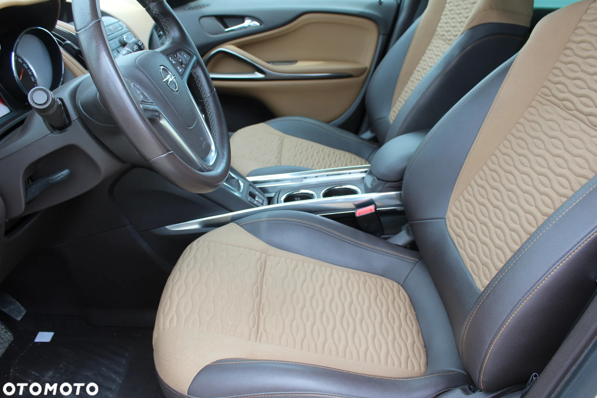 Opel Zafira Tourer 2.0 CDTI Innovation - 11