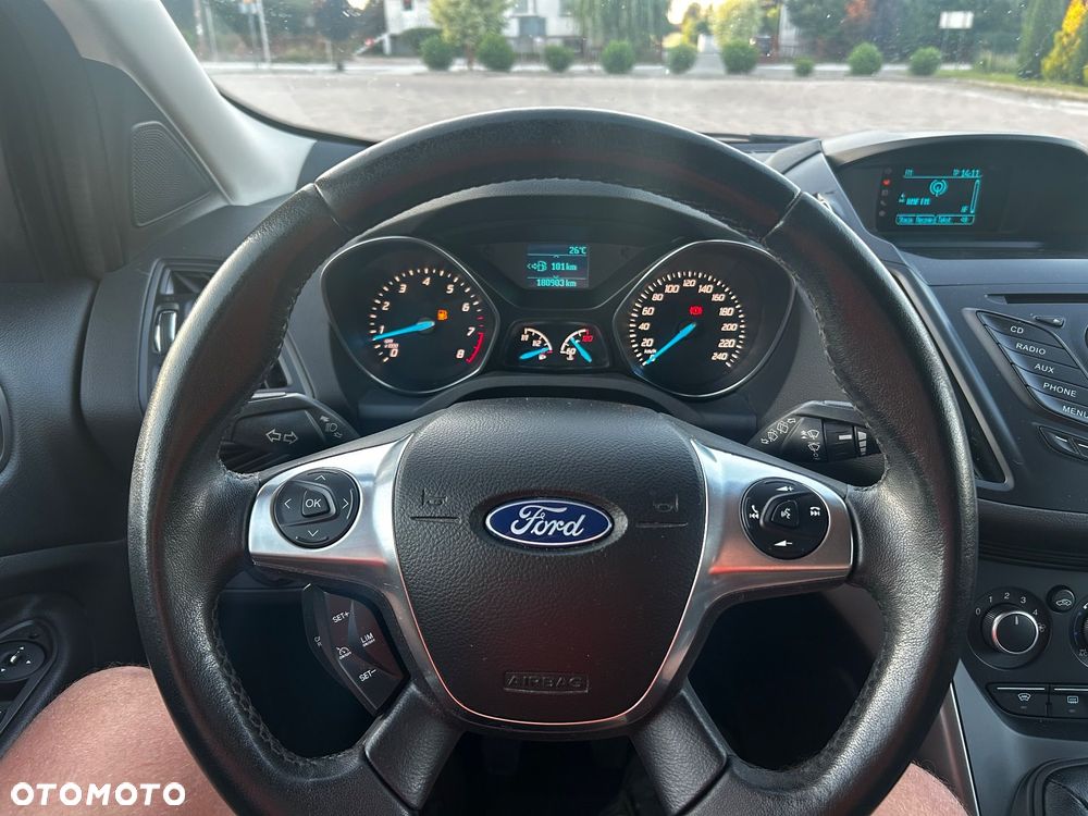 Ford Kuga 1.6 EcoBoost 2x4 SYNC - 24