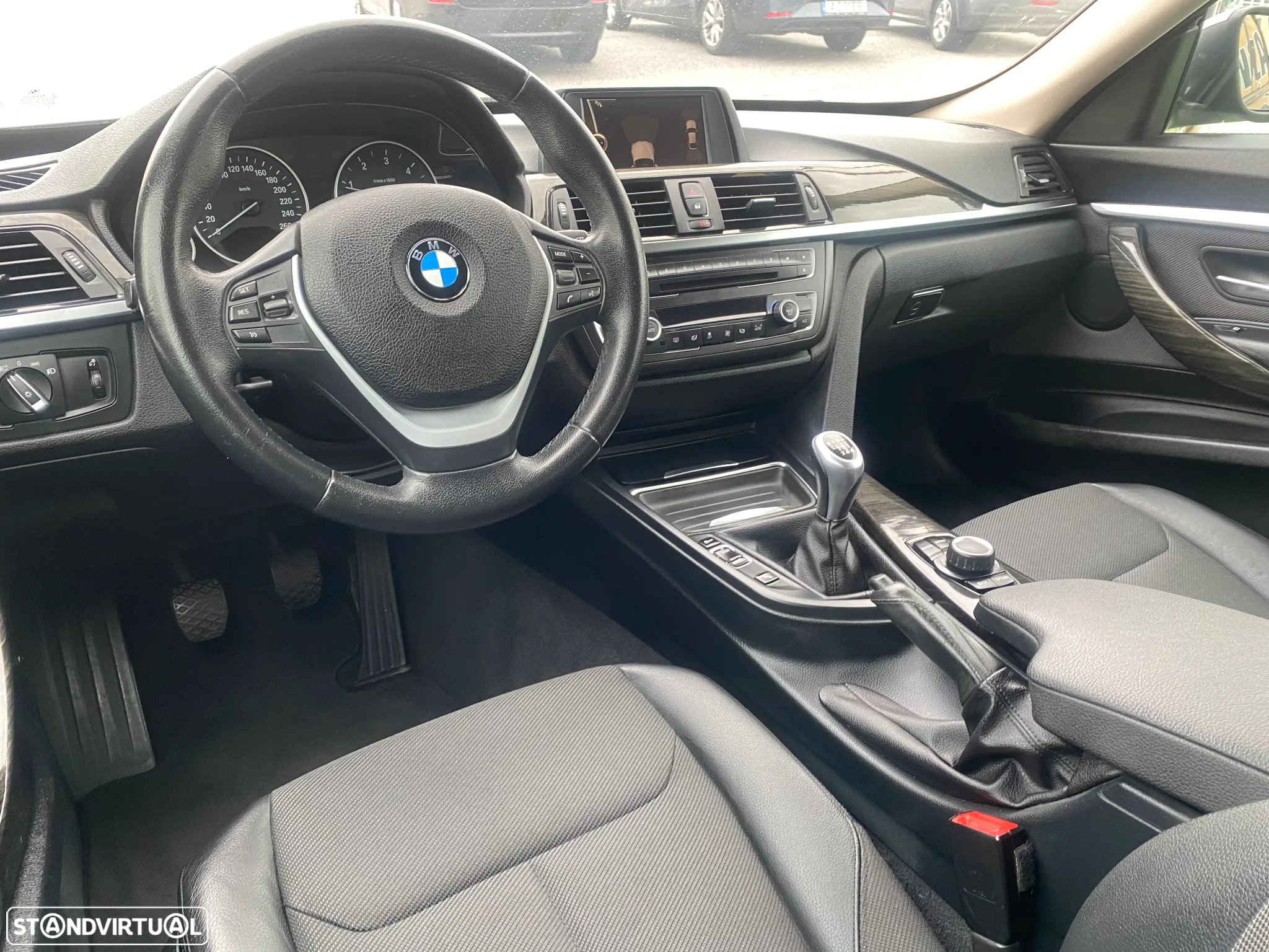 BMW 318 Gran Turismo d Line Modern - 16