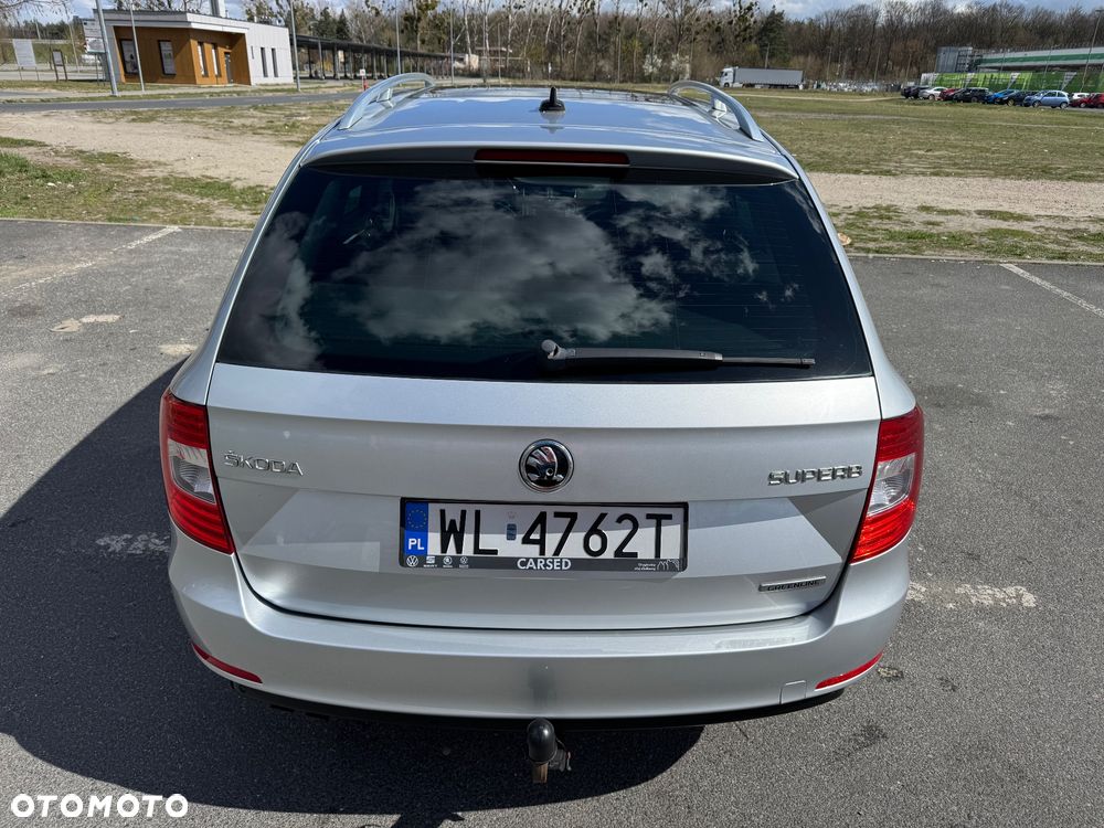 Skoda Superb Combi 1.6 TDI GreenLine - 6