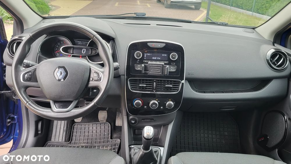 Renault Clio 1.2 16V Alize - 9