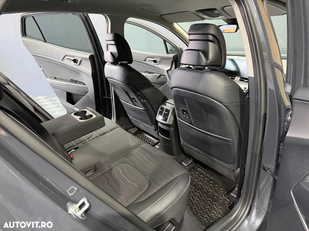 Kia Sportage 1.6 T-GDI AWD Paket Spirit - 17