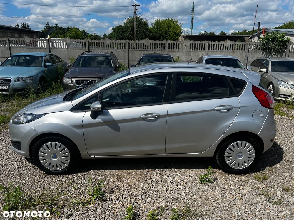Ford Fiesta 1.6 TDCi Trend - 12