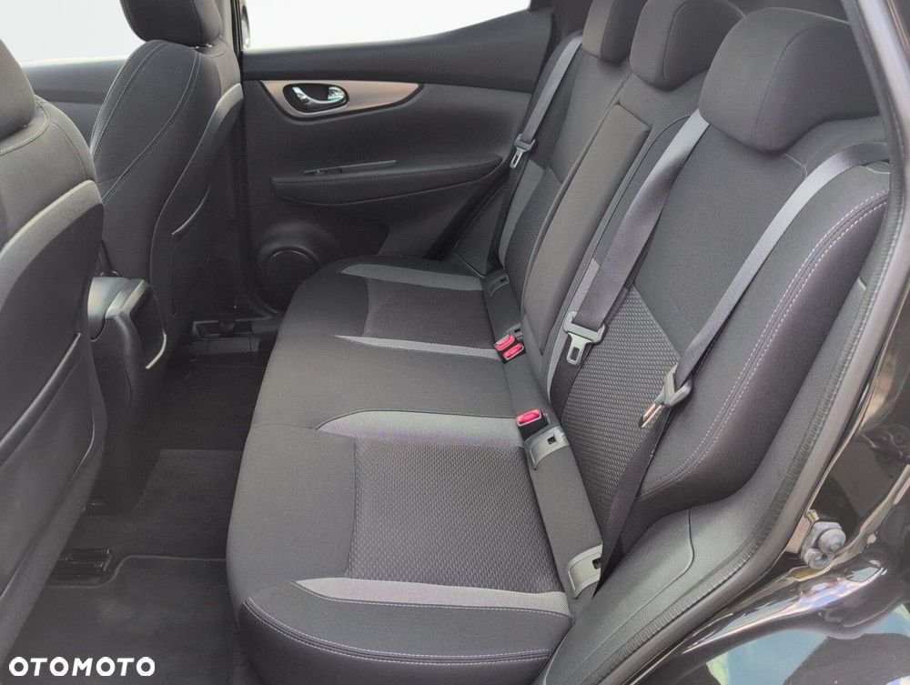 Nissan Qashqai 1.3 DIG-T N-Connecta - 11