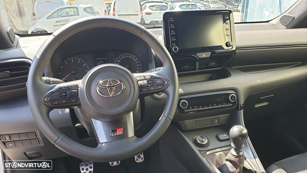 Toyota GR Yaris Standard - 12