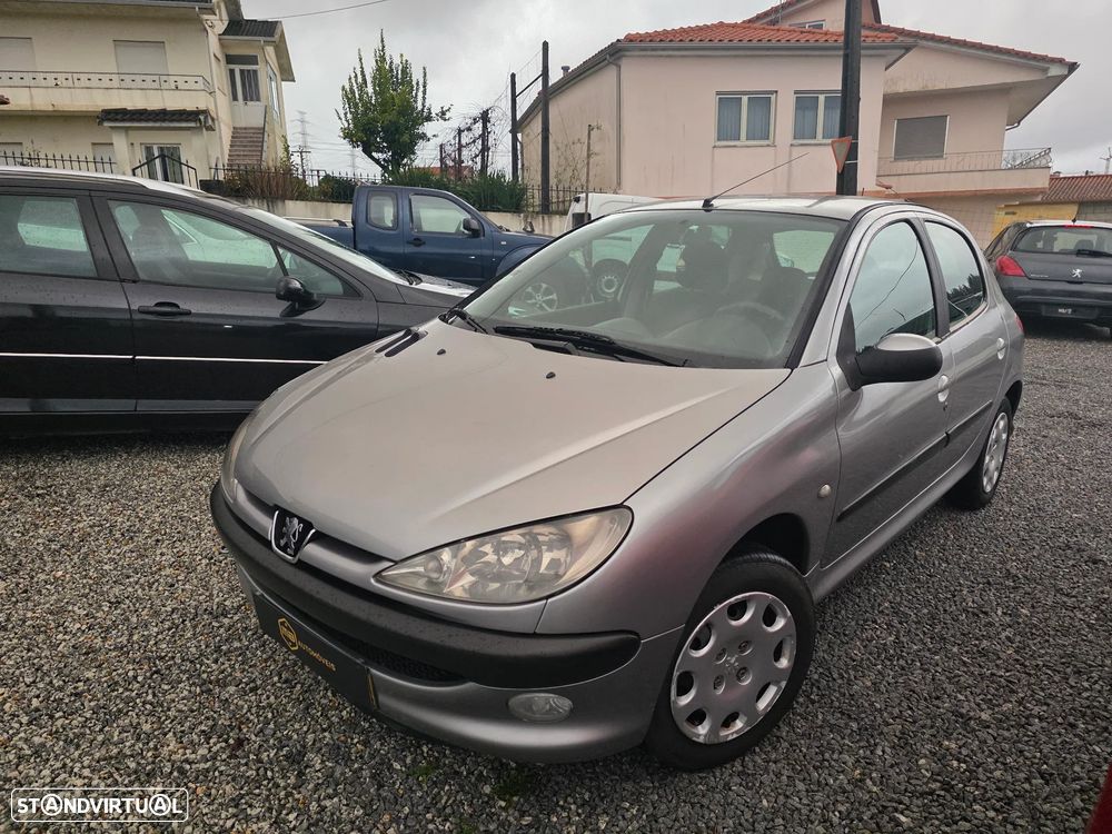 Peugeot 206 - 3
