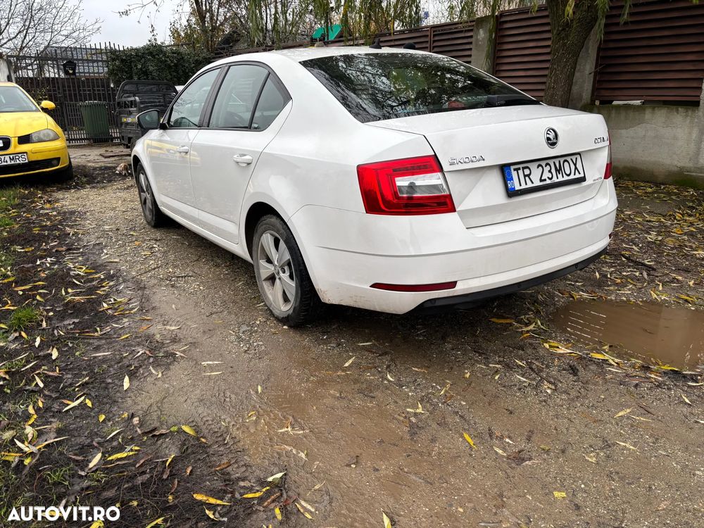 Skoda Octavia 1.0 TSI Active - 2
