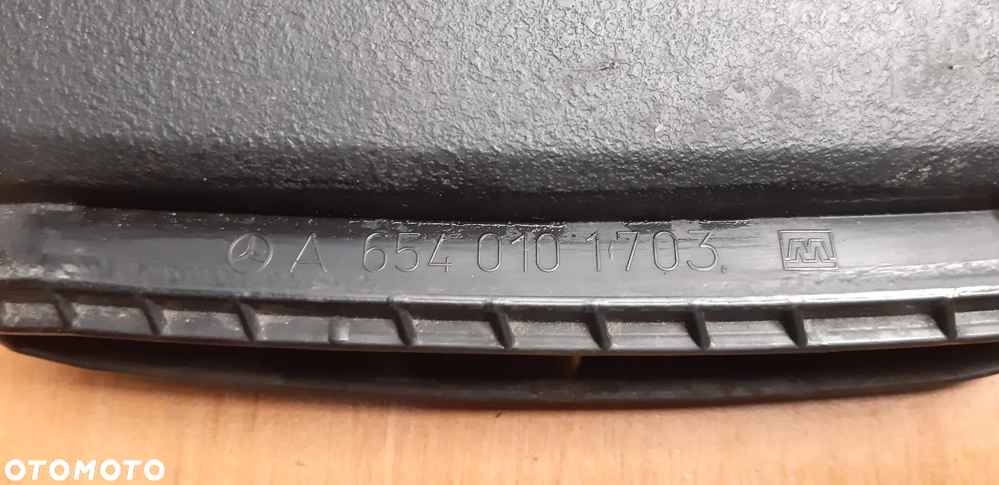 Osłona pokrywa silnika A6540101703 Mercedes W213 Kombi 2017r. 2.0d - 4