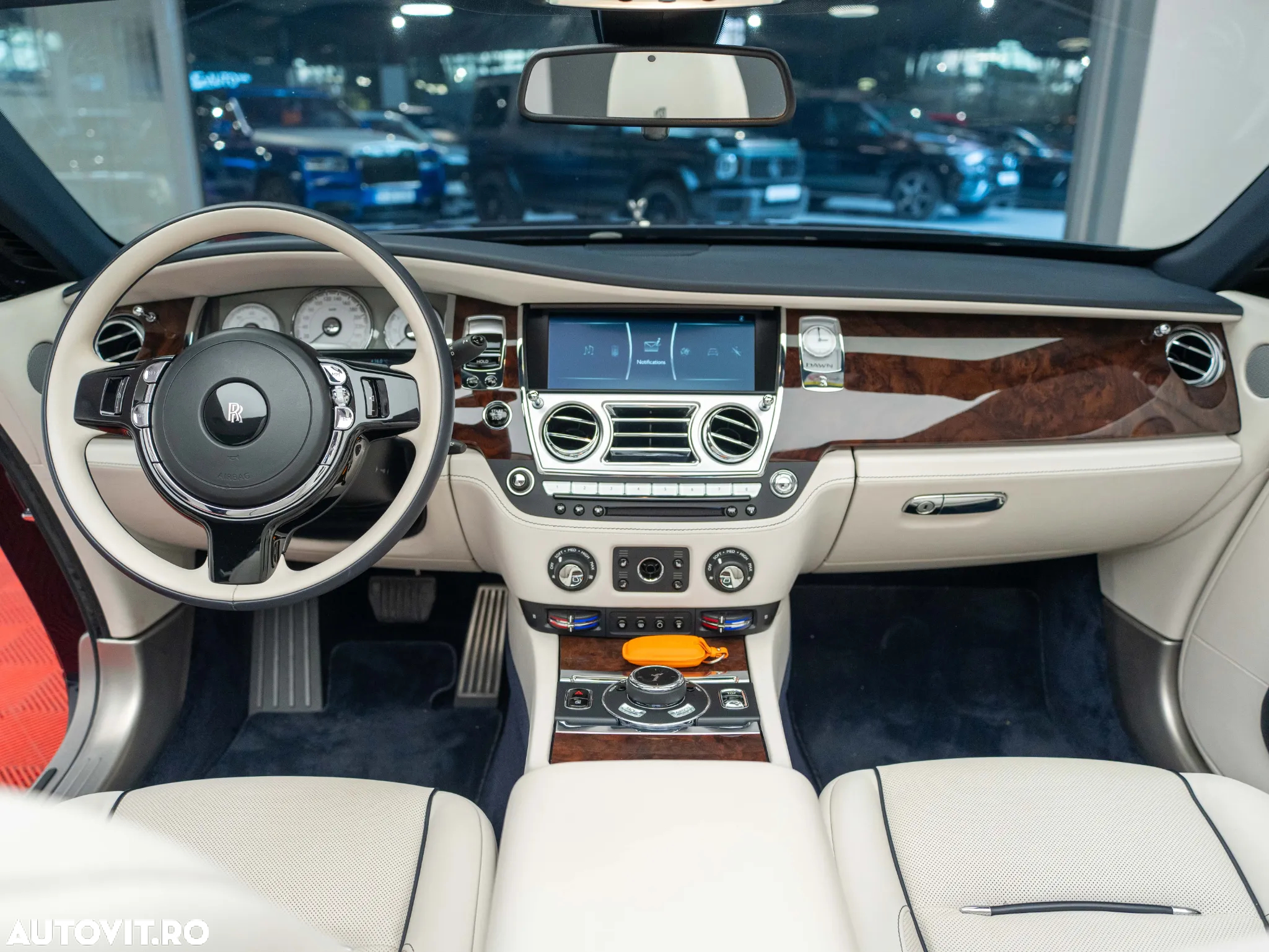 Rolls-Royce Dawn Standard - 23