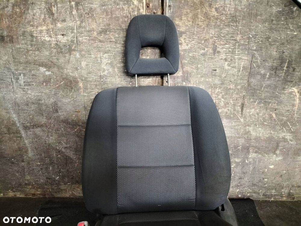 FOTEL LEWY PRZÓD MAZDA DEMIO I LIFT - 4