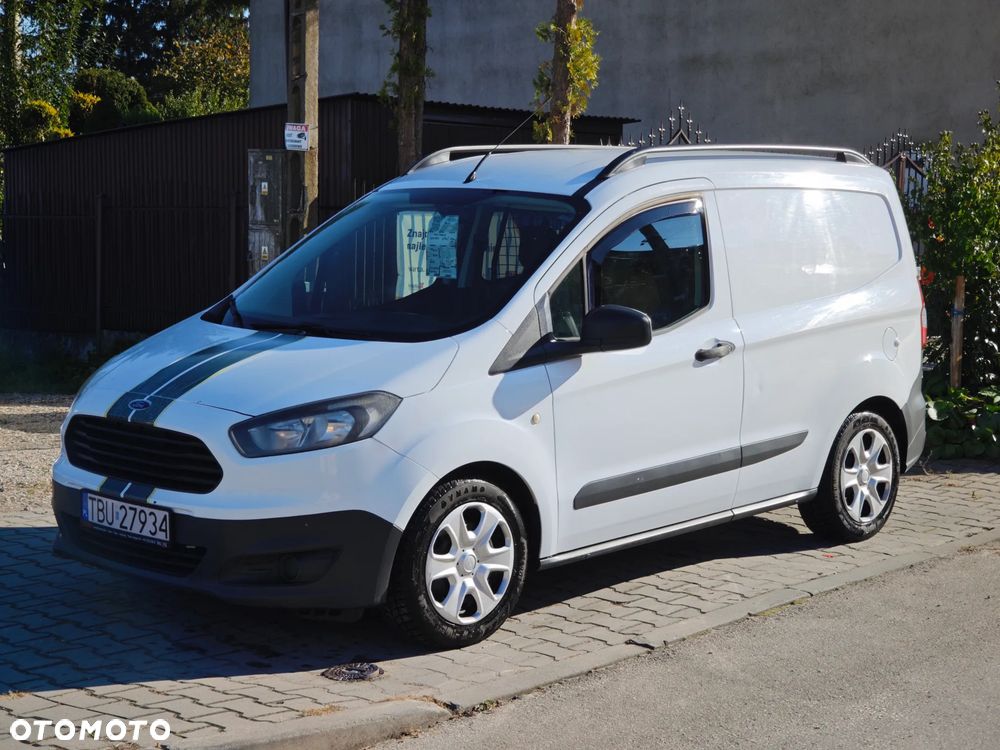 Ford Transit Courier 2014 photo 2
