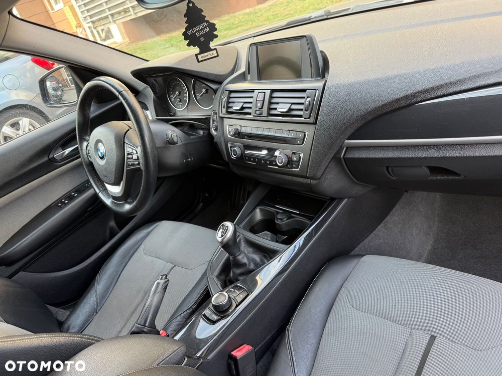 BMW Seria 1 2012 photo 5
