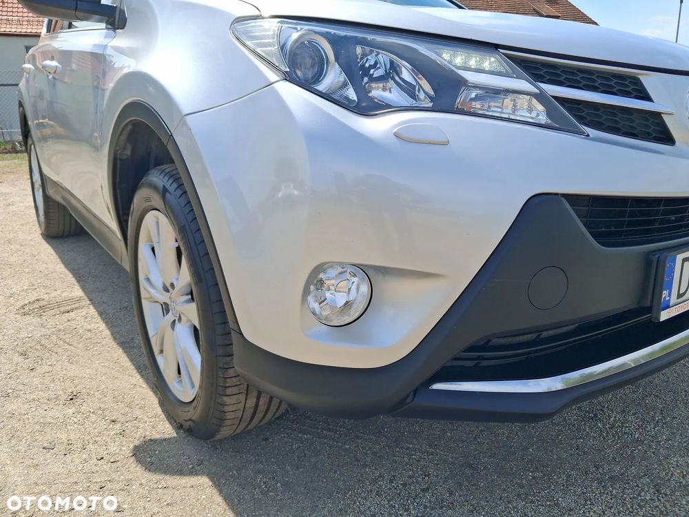 Toyota RAV4 2.0 Premium - 27
