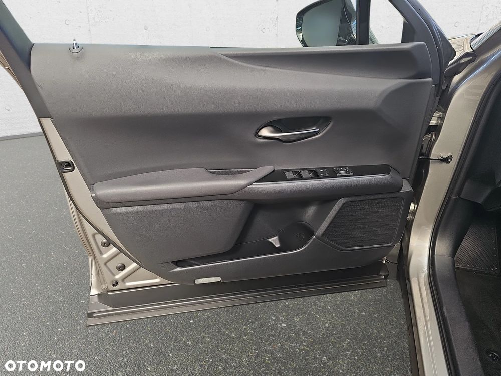 Lexus UX 200 GPF Business 2WD - 11