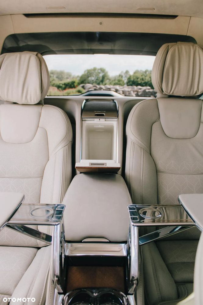 Volvo XC 90 T8 AWD Plug-In Hybrid Excellence - 9