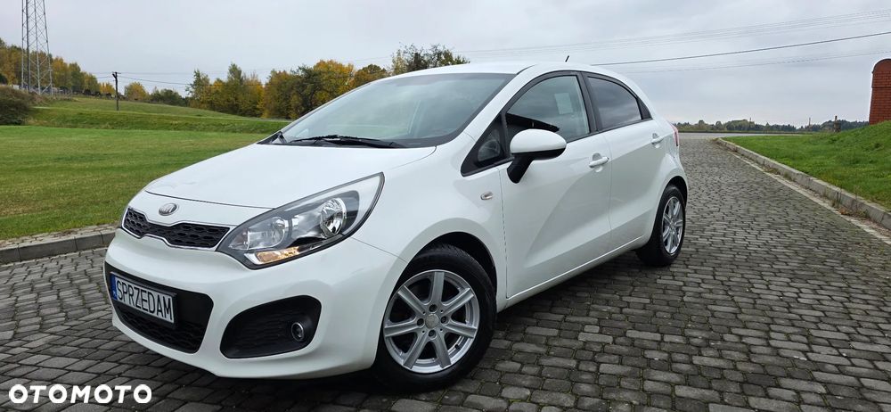 Kia Rio 2014 photo 2