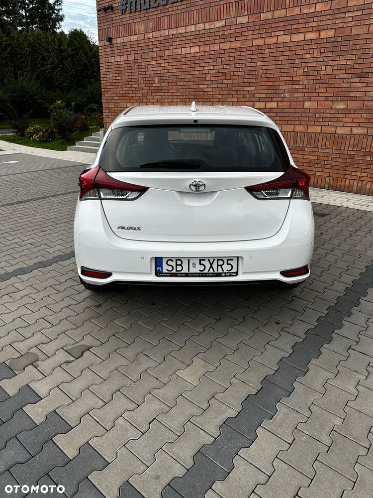 Toyota Auris 1.33 VVT-i Comfort - 14