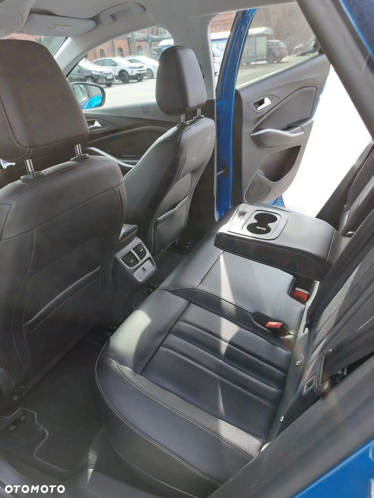 Opel Grandland 1.6 T PHEV Business Elegance - 13