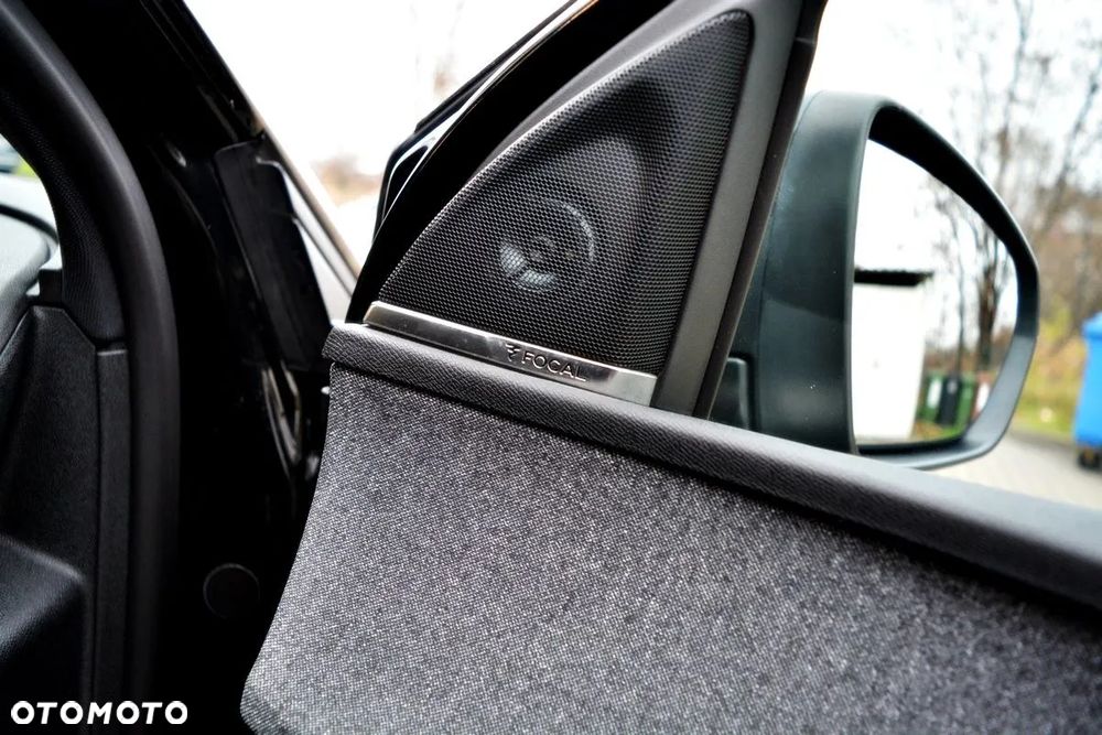 Peugeot 5008 PureTech 130 Stop & Start Allure Business-Paket - 11