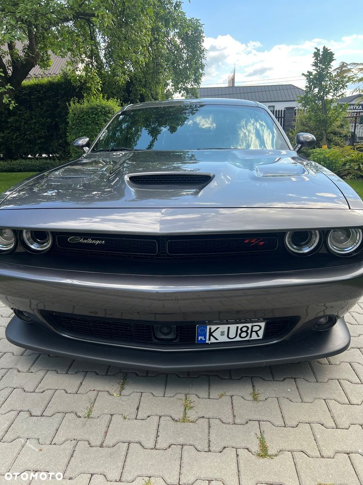 Dodge Challenger 6.4 Scat Pack - 23