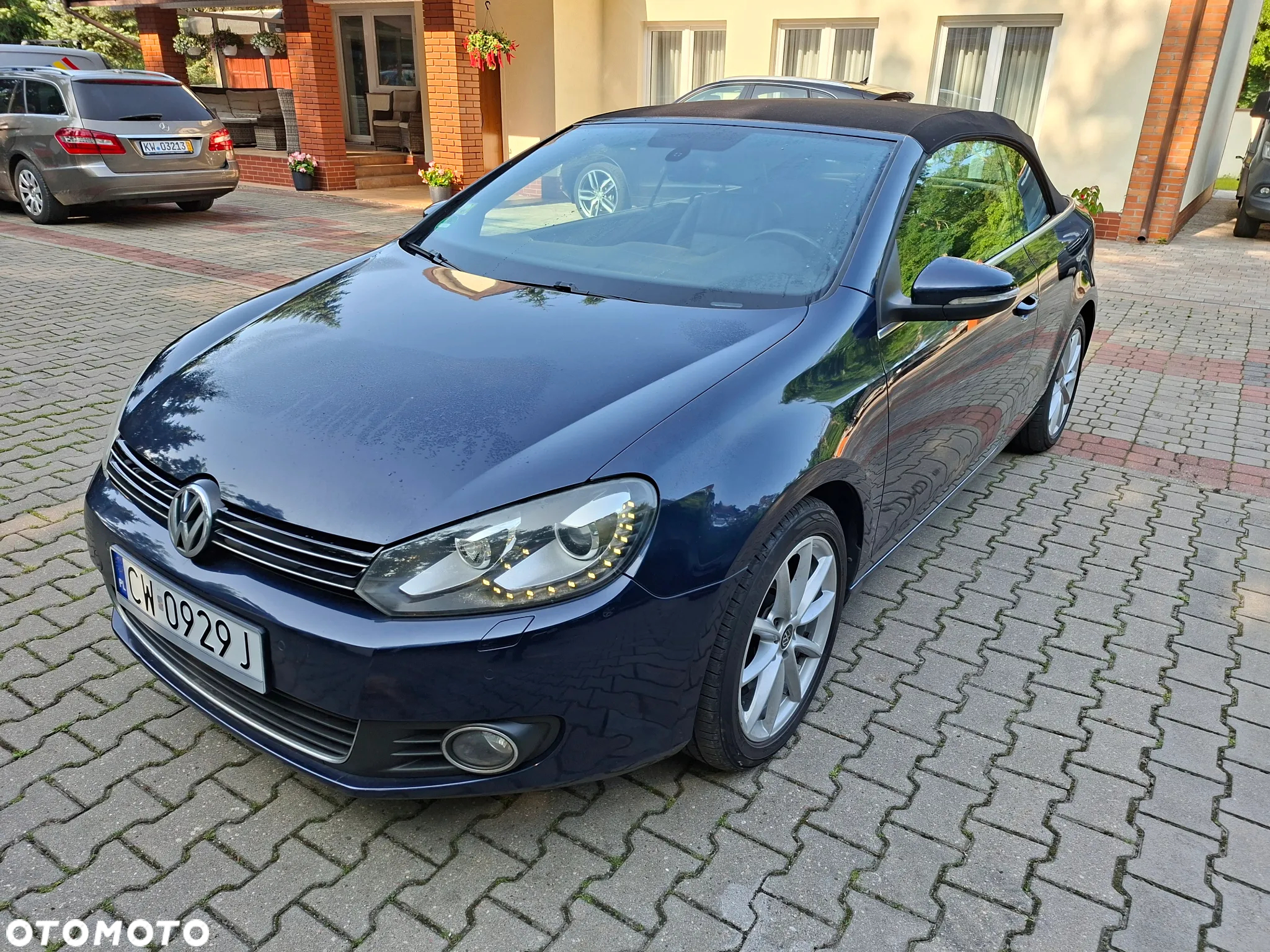 Volkswagen Golf Cabrio 2.0 TDI BlueMotion Technology - 4