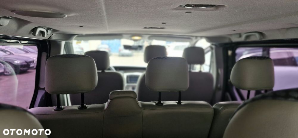Renault Trafic - 18