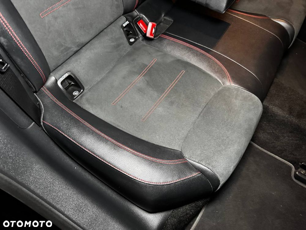 Mercedes-Benz CLA 250 4Matic 8G-DCT Edition AMG Line - 14