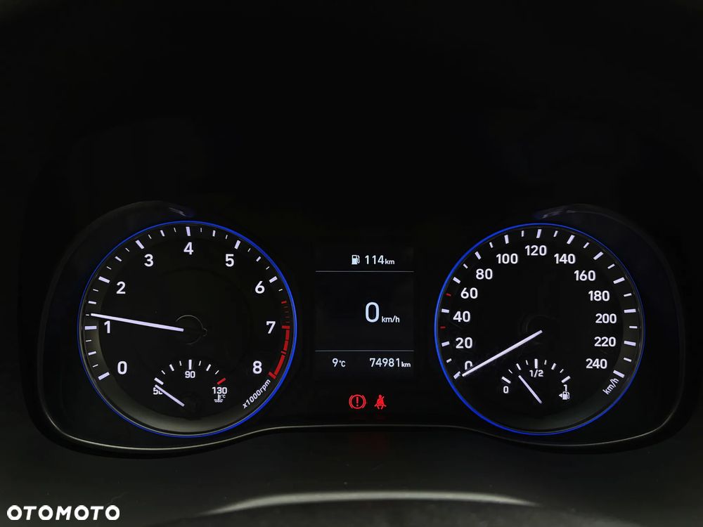 Hyundai Kona - 21