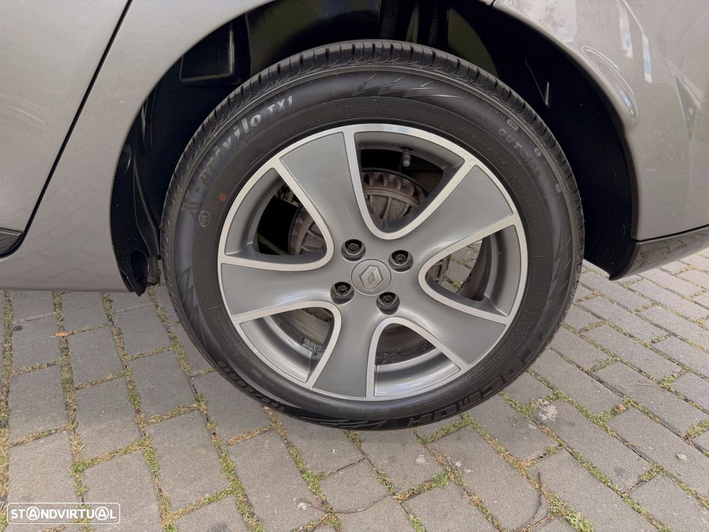 Renault Clio Sport Tourer 1.5 dCi Dynamique S 82g - 44