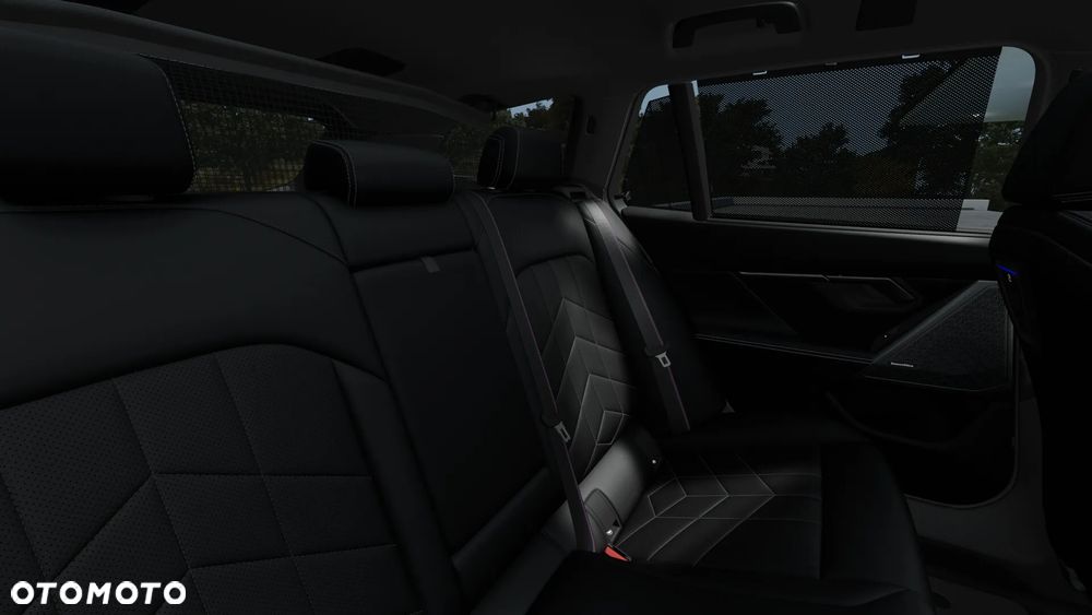 BMW Seria 5 550e xDrive PHEV M Sport - 12