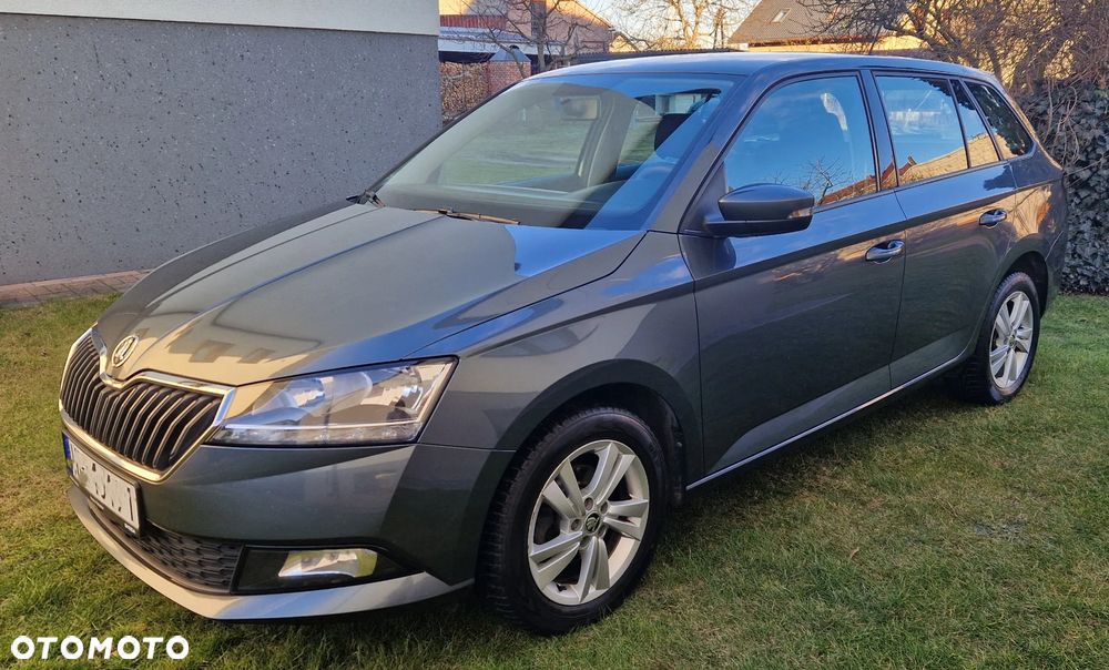 Skoda Fabia 1.0 TSI Ambition - 1