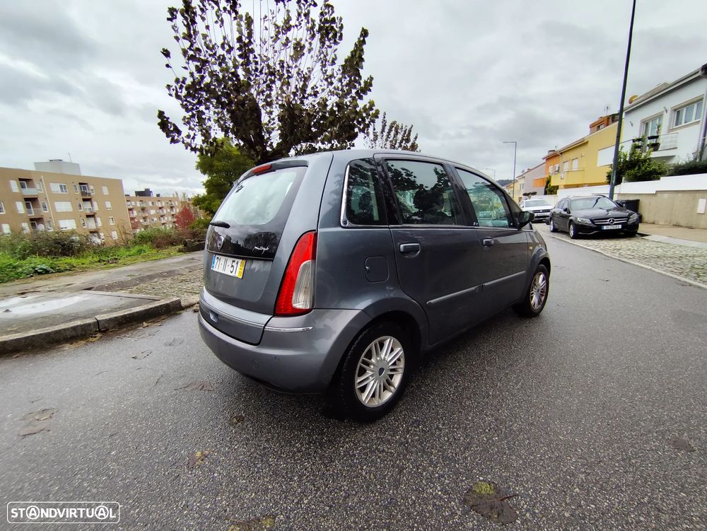 Lancia Musa 1.3 16V M-jet Platino - 5