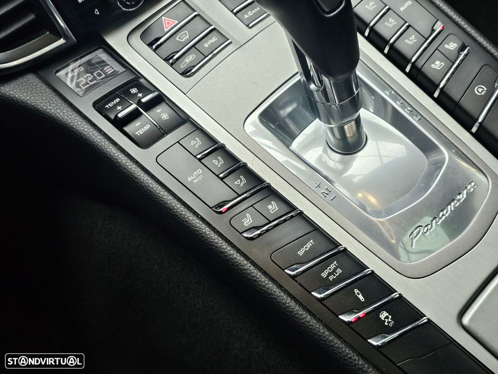 Porsche Panamera Platinum Edition - 21