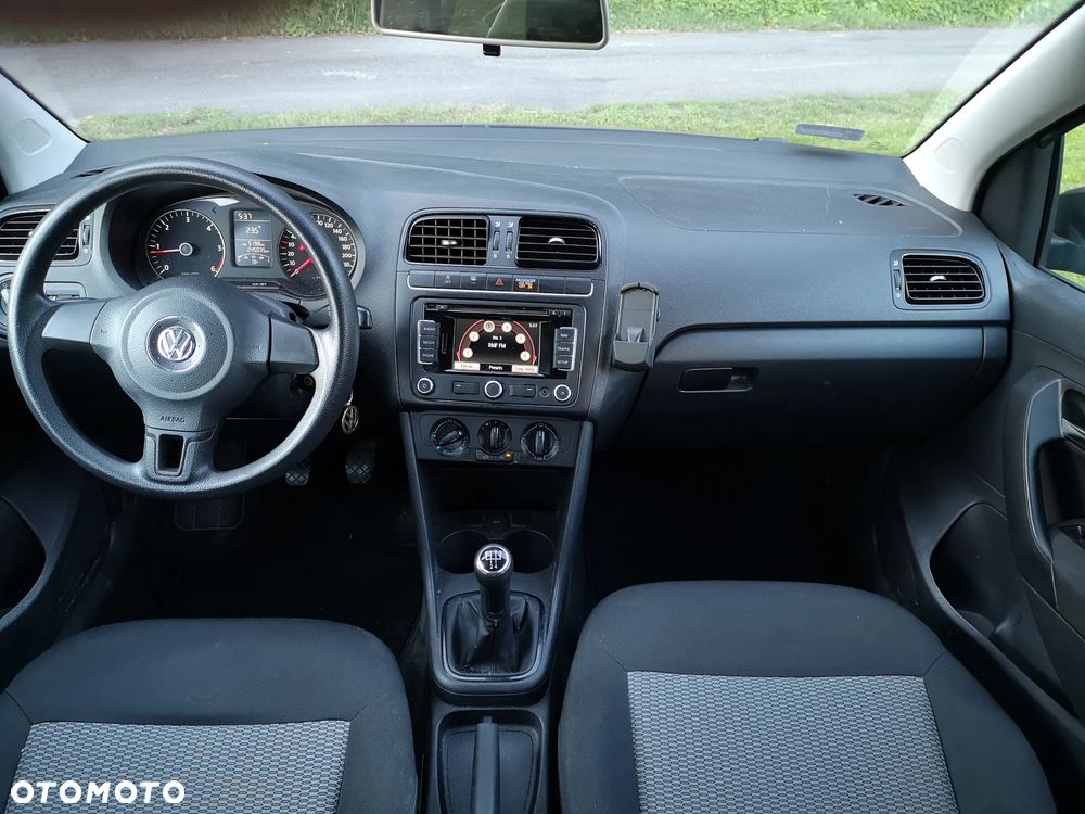 Volkswagen Polo 1.6 TDI DPF Highline - 8