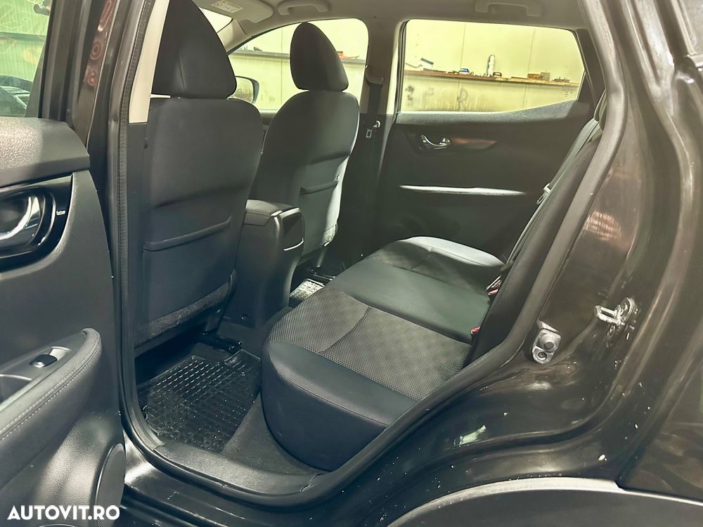 Nissan Qashqai 1.2 DIG-T TEKNA - 8