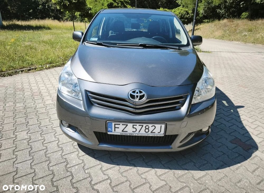 Toyota Verso 2.0 D-4D Luna 7os - 3
