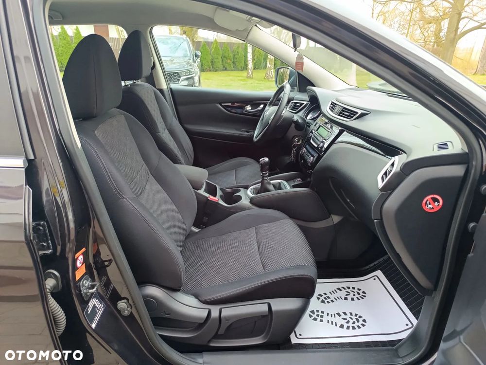 Nissan Qashqai 1.2 DIG-T Visia - 32