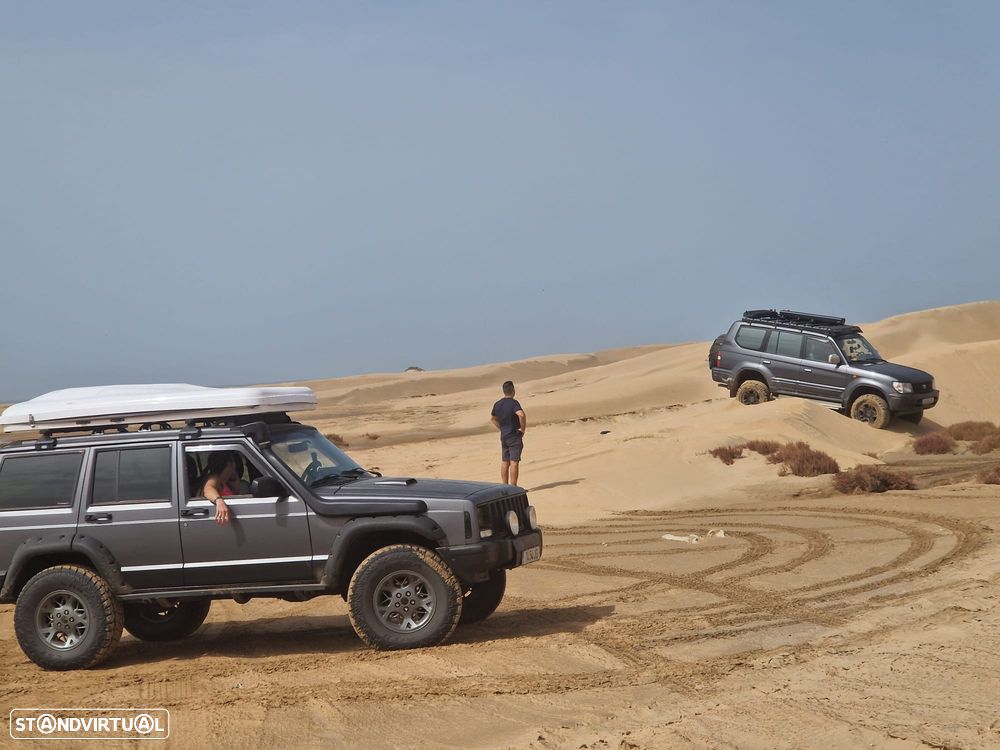 Jeep Cherokee 2.5 TD Classic - 19